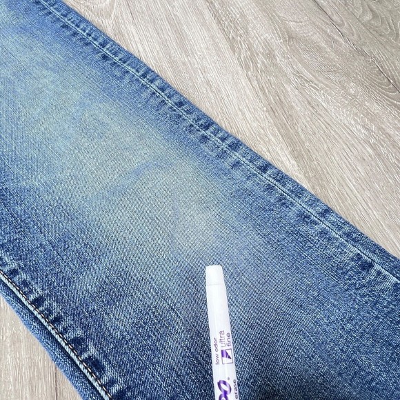 Levi's Premium 502 Taper Fit Men's Straight Leg Jeans 30 x 32 - Picture 11 of 13